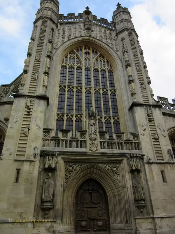 Cele mai bune exemple de arhitectură gotică: Bath Abbey