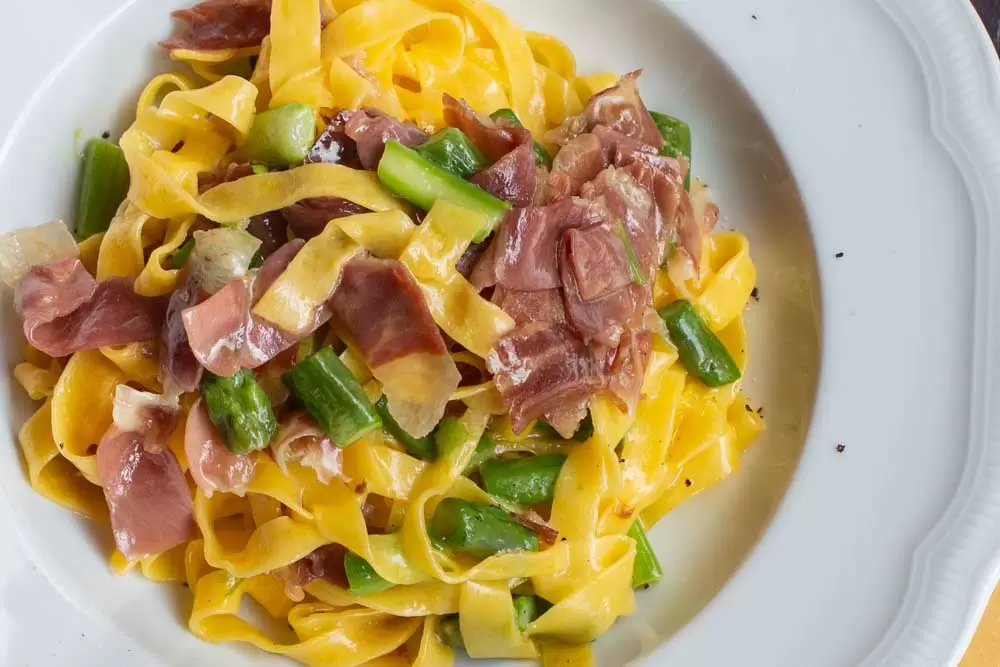 Bologna's Best Kept Secrets: Uncovering Local Cuisine