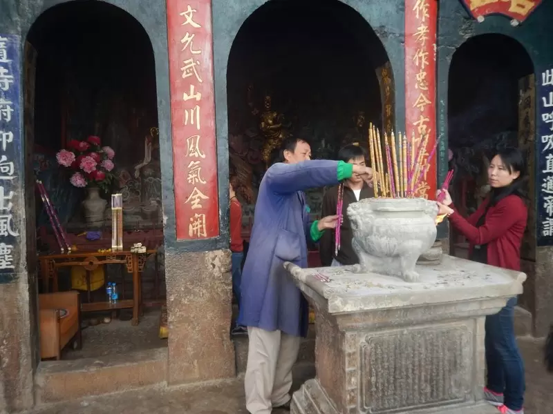 Zhenqing Guan Tapınağı: Budizm'in İzleri Kunming'de Yaşatılıyor